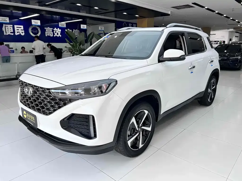 Hyundai ix35 — фото 1