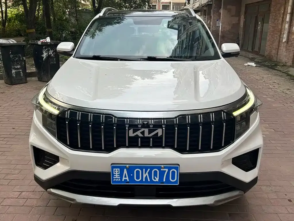 Kia Sportage — фото 5