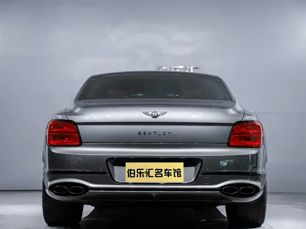 Bentley Flying Spur — фото 8