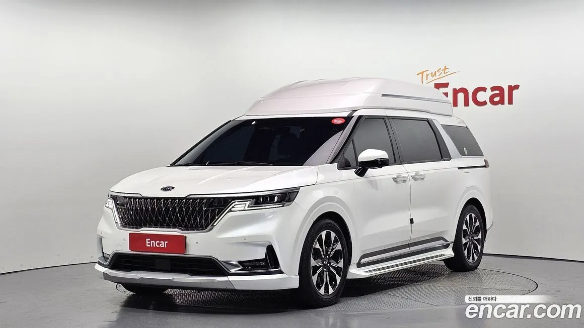 Kia Carnival — фото 1