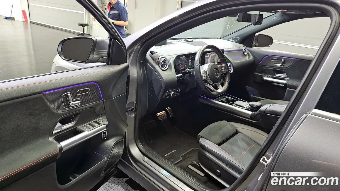Mercedes-Benz EQA — фото 10