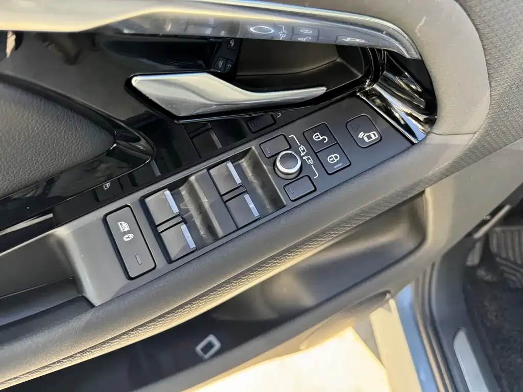 Land Rover Evoque — фото 6