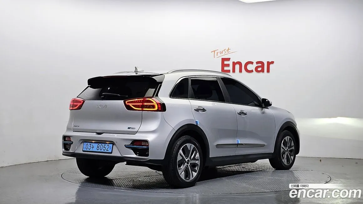 Kia Niro — фото 2