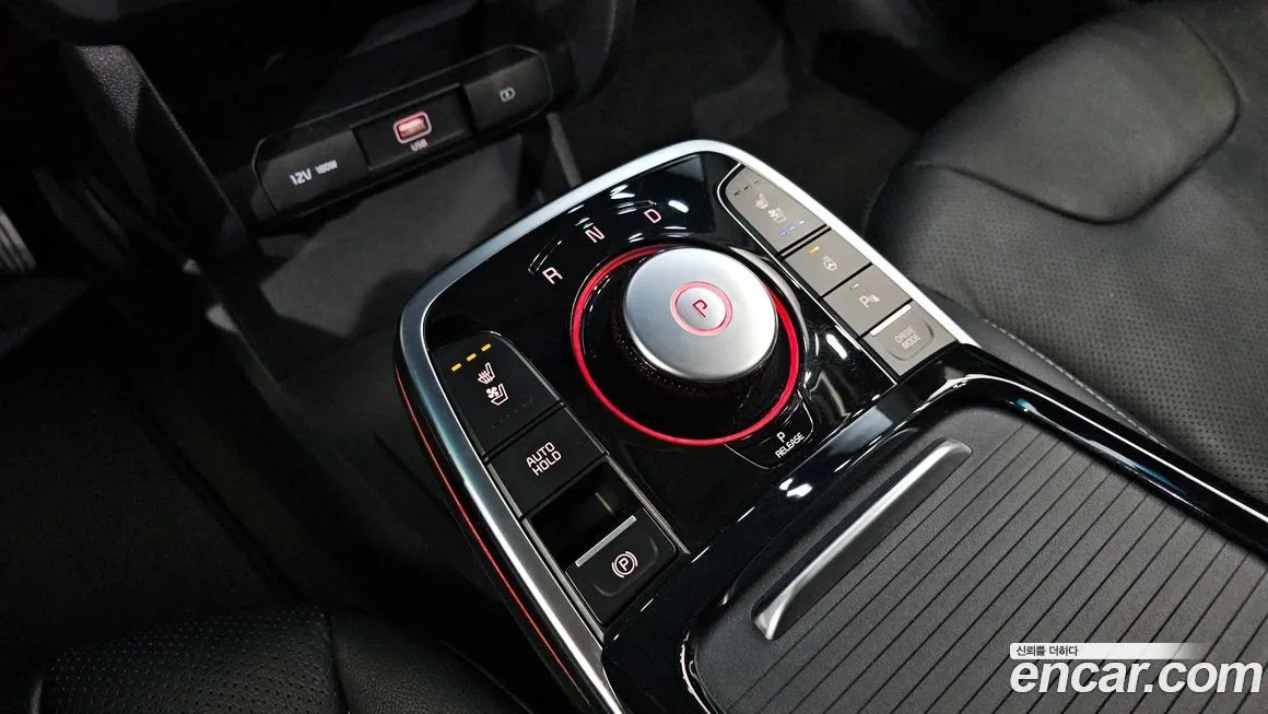 Kia Niro — фото 9