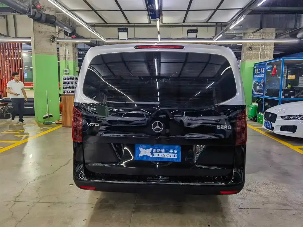 Mercedes-Benz Vito — фото 5