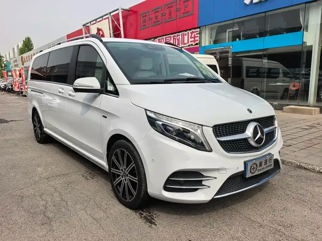Mercedes-Benz V-Class — фото 3