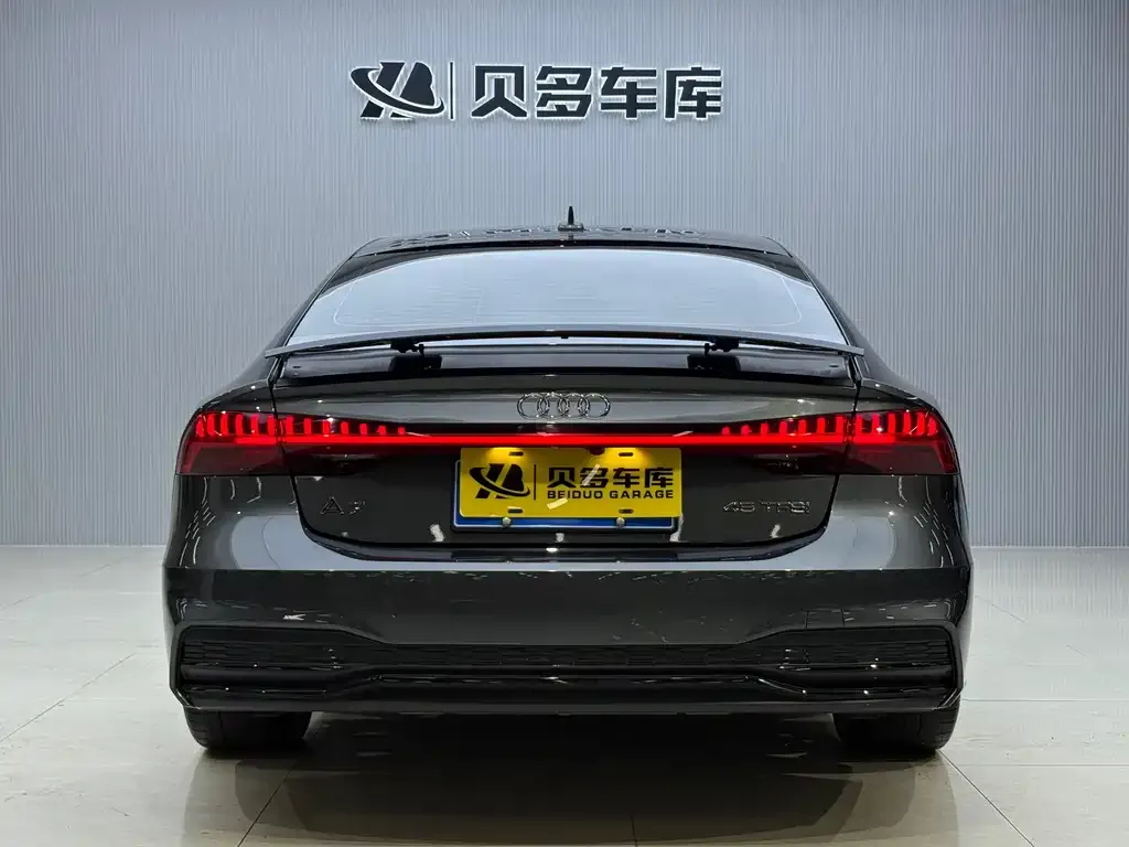 Audi A7 — фото 4