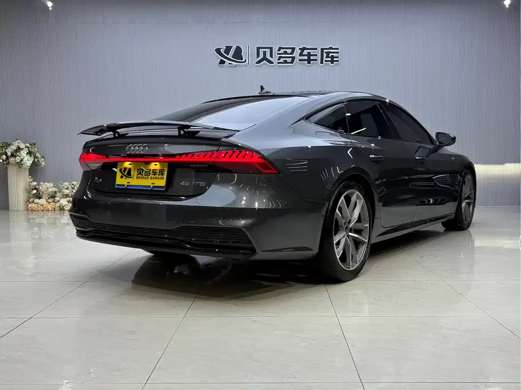 Audi A7 — фото 5