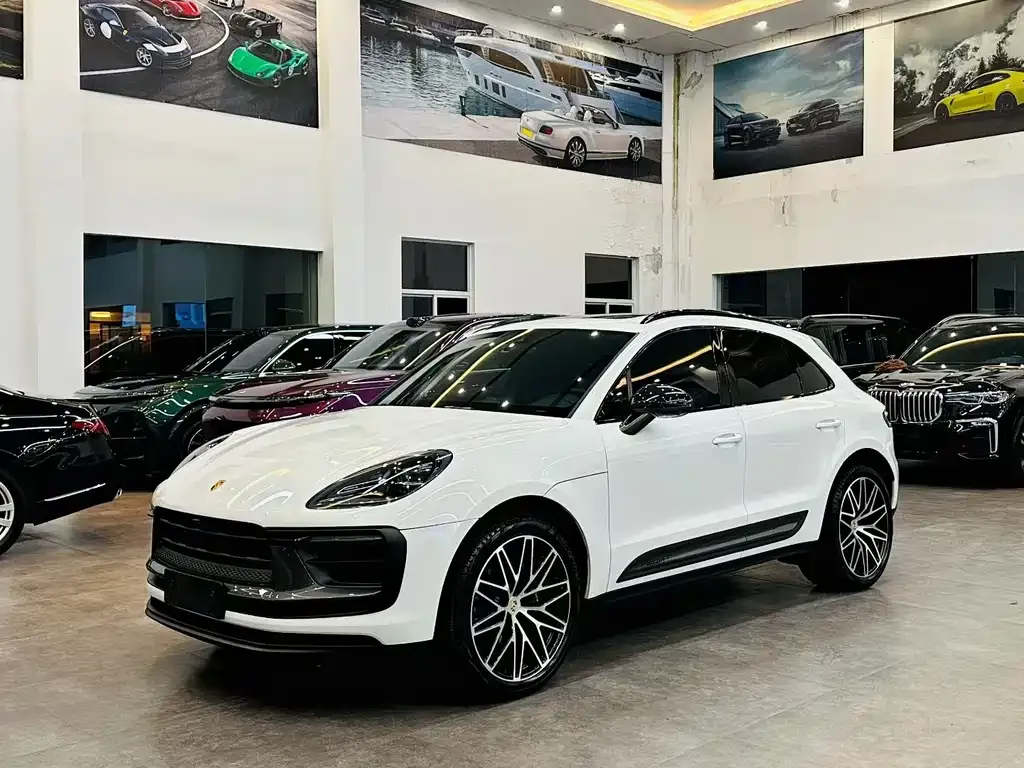 Porsche Macan — фото 1