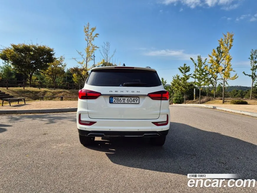 KG Mobility (Ssangyong) Rexton — фото 4