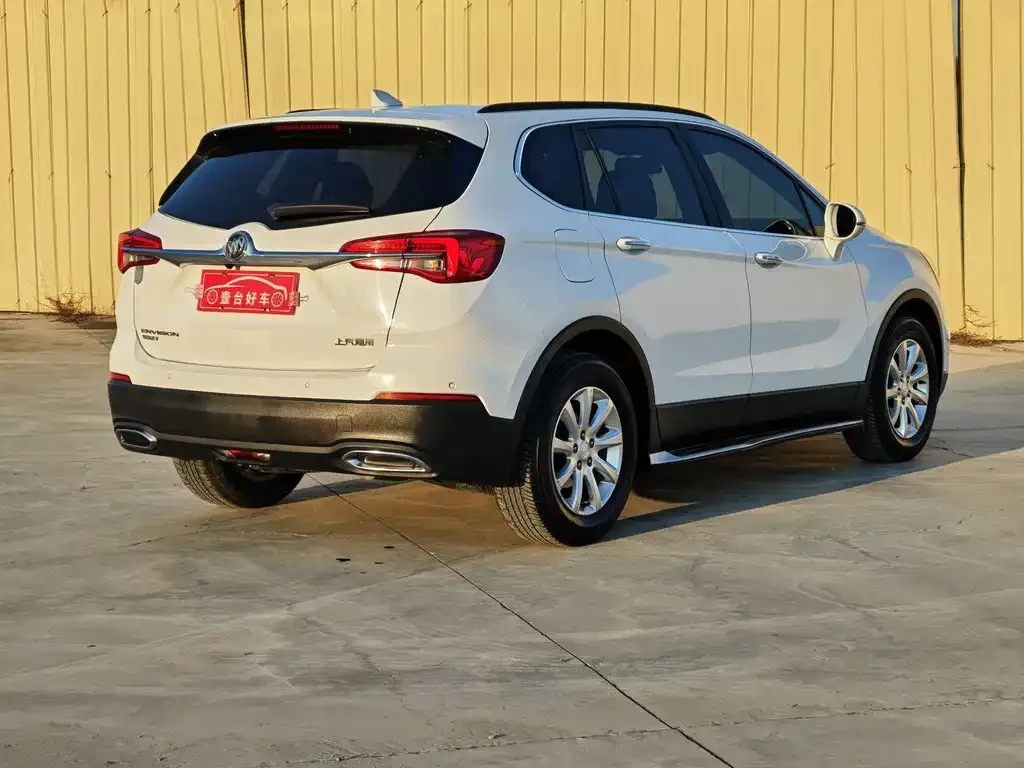 Buick Envision Plus — фото 7