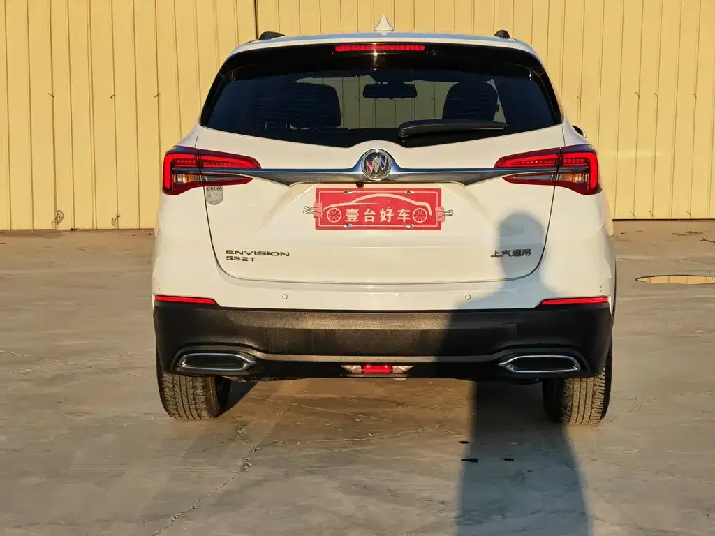 Buick Envision Plus — фото 8