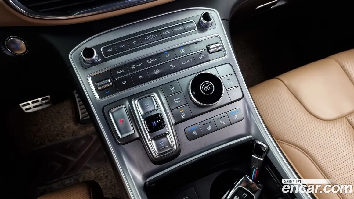 Hyundai Santafe — фото 9