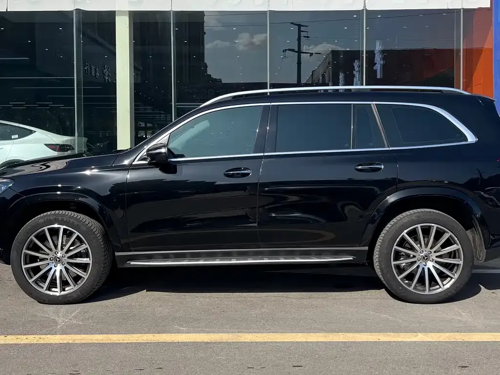 Mercedes-Benz GLS — фото 3