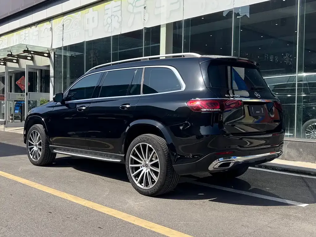 Mercedes-Benz GLS — фото 4