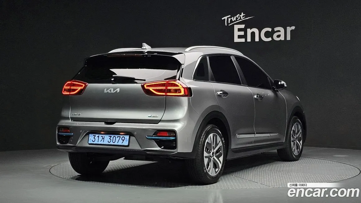 Kia Niro — фото 2