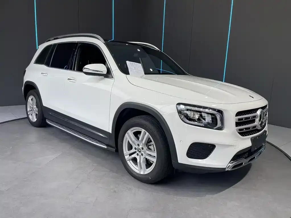 Mercedes-Benz GLB — фото 3