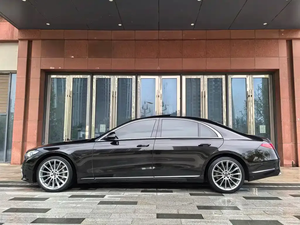 Mercedes-Benz S-Class — фото 4