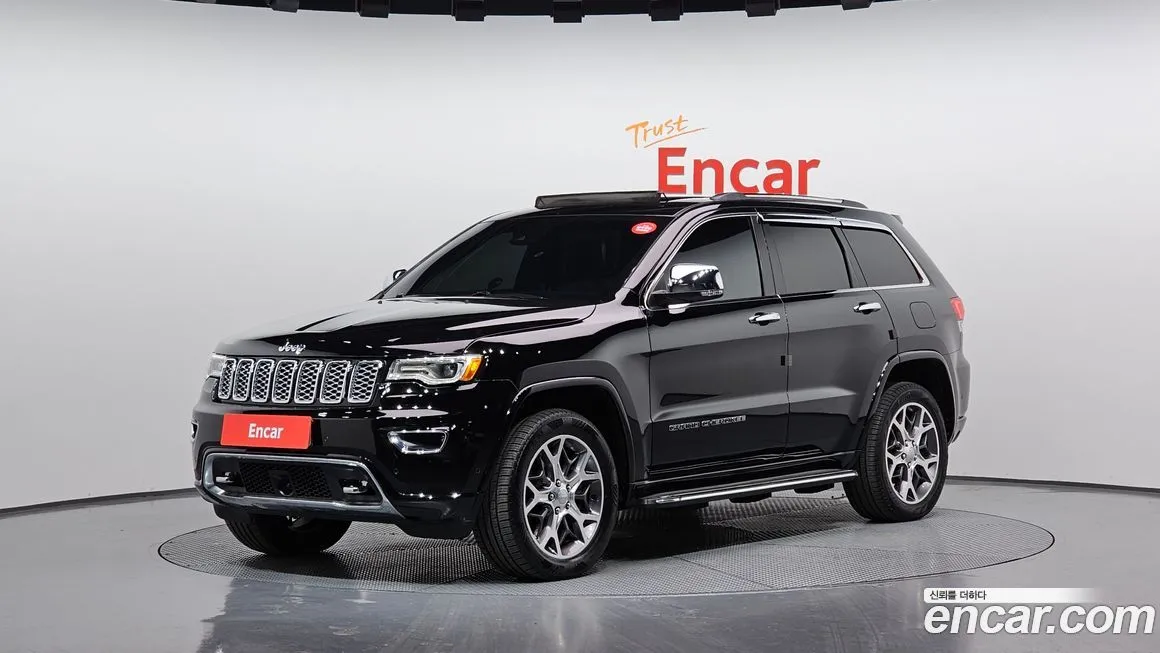 Jeep Cherokee — фото 1