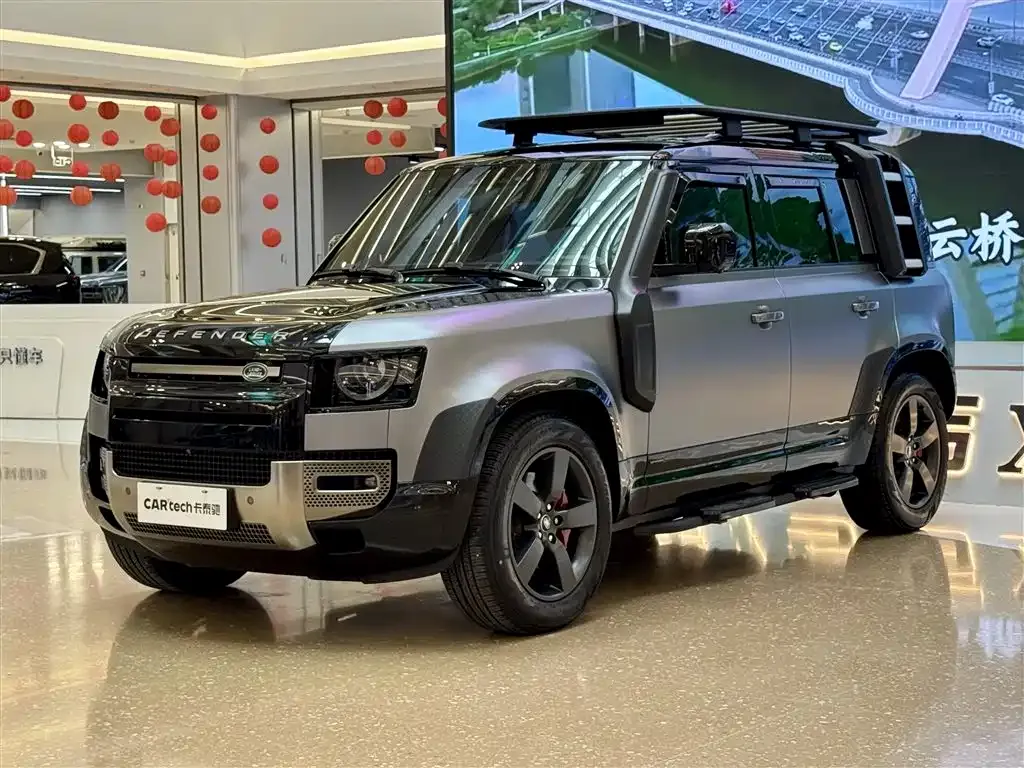 Land Rover Defender — фото 1