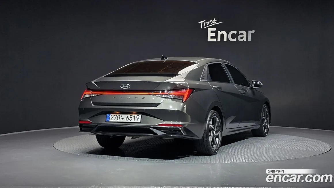 Hyundai AVANTE — фото 2