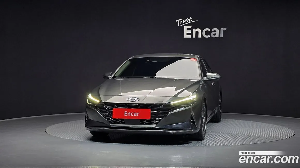 Hyundai AVANTE — фото 3