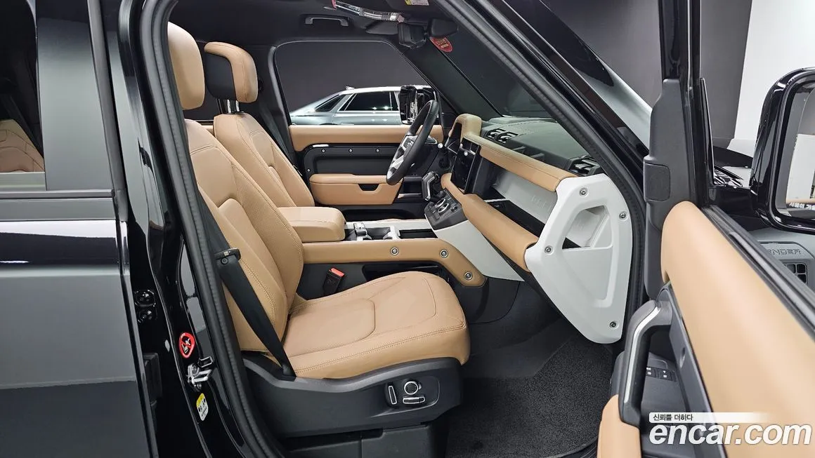 Land Rover Defender — фото 10