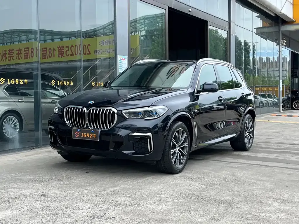 BMW X5 — фото 1
