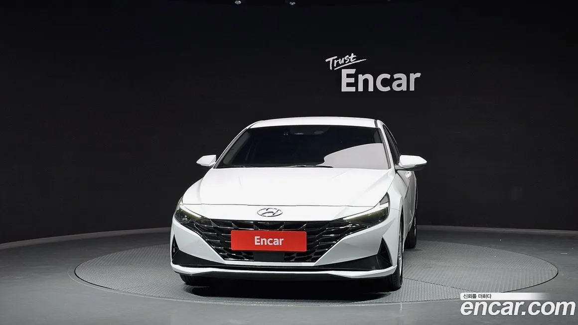 Hyundai AVANTE — фото 3
