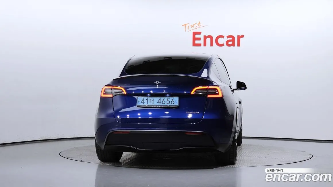 Tesla Model Y — фото 4