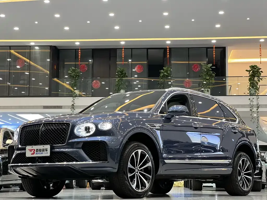 Bentley Bentayga — фото 2