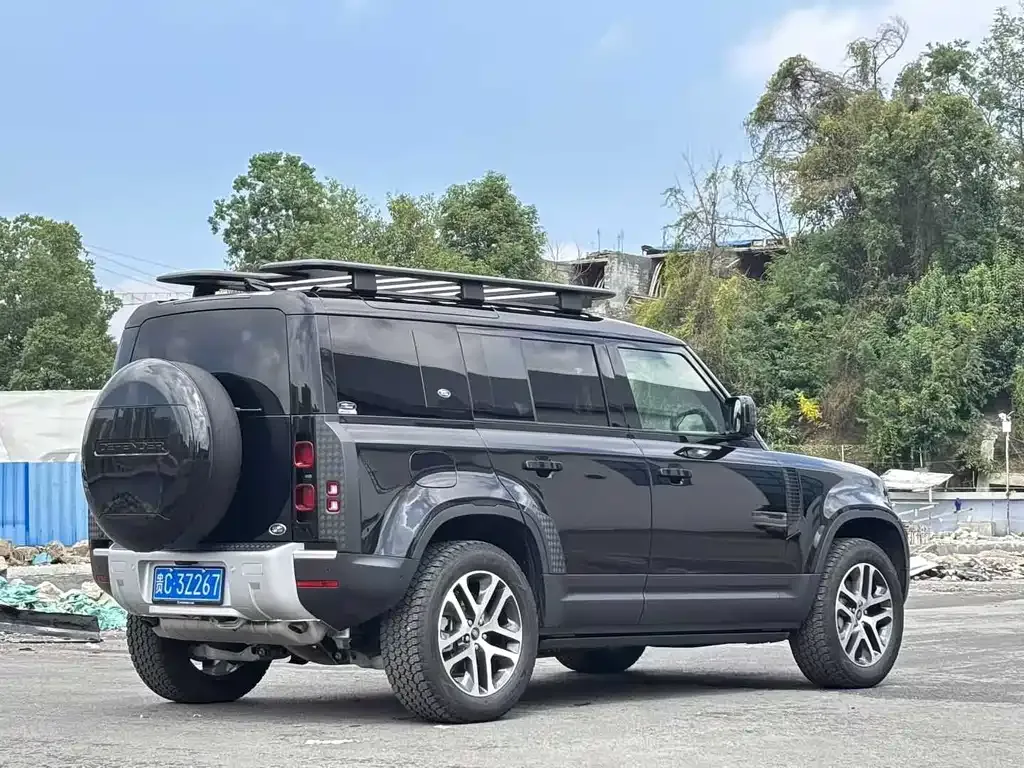 Land Rover Defender — фото 5