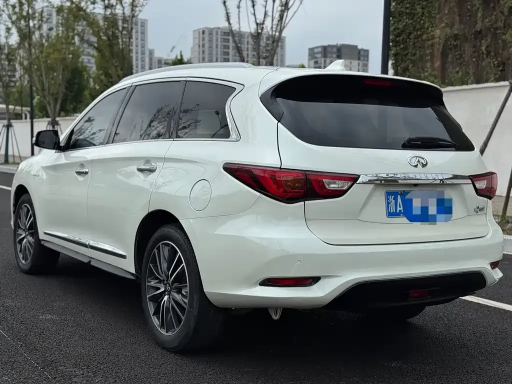 Infiniti QX60 (Import) — фото 7