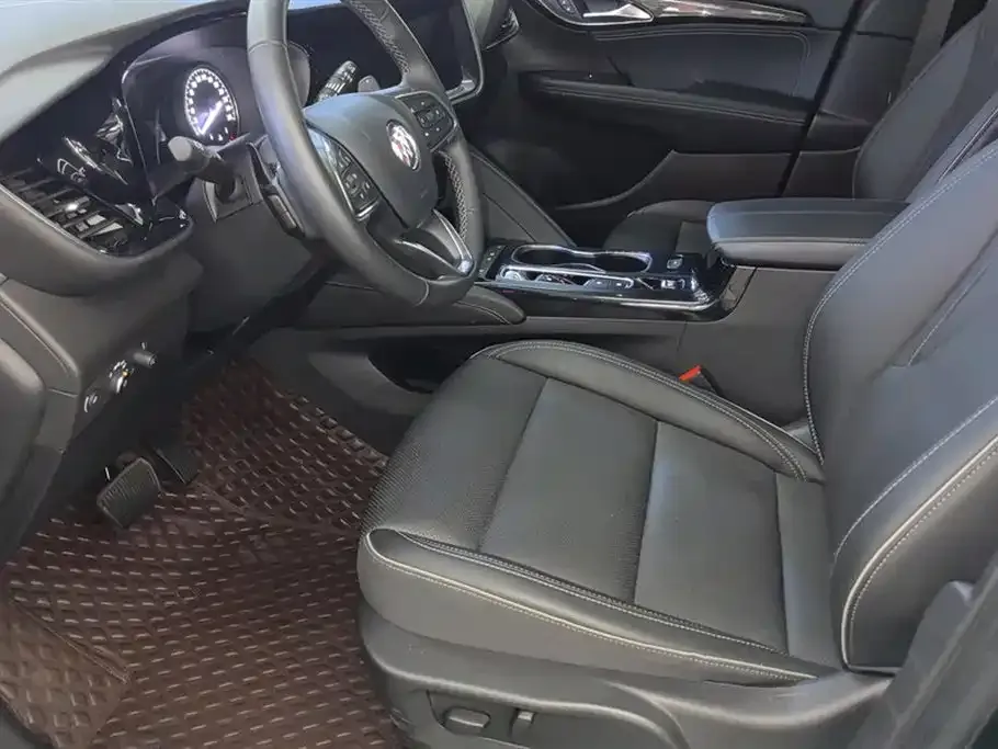 Buick Envision Plus — фото 9