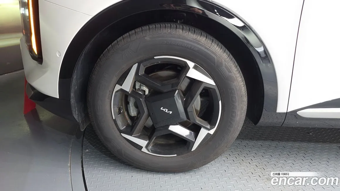 Kia Sportage — фото 5