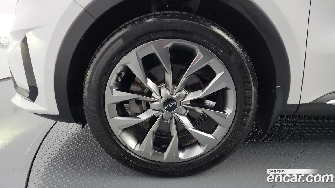 Kia Sorento — фото 5