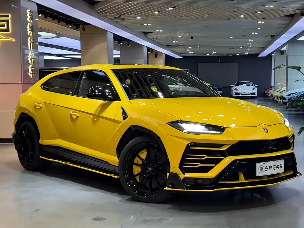 Lamborghini Urus — фото 3