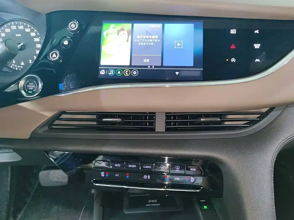 Buick Enclave — фото 10