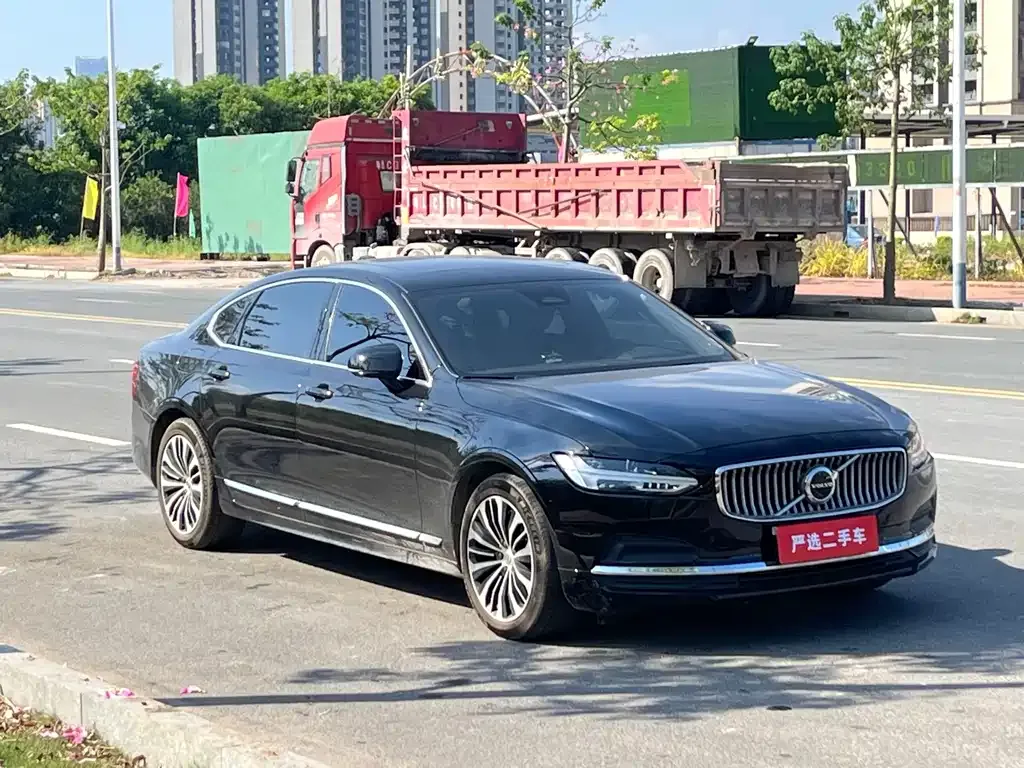 Volvo S90 — фото 3