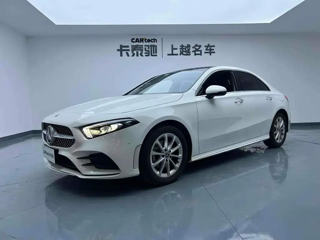 Mercedes-Benz A-Class — фото 1