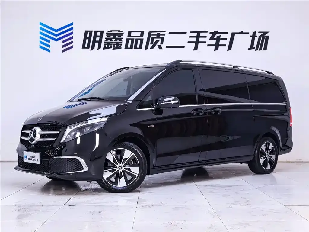 Mercedes-Benz V-Class — фото 2