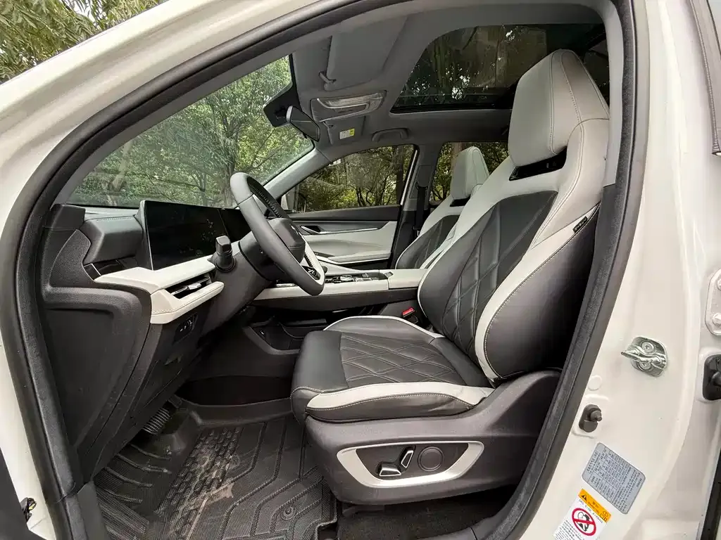 Changan CS75PLUS — фото 4