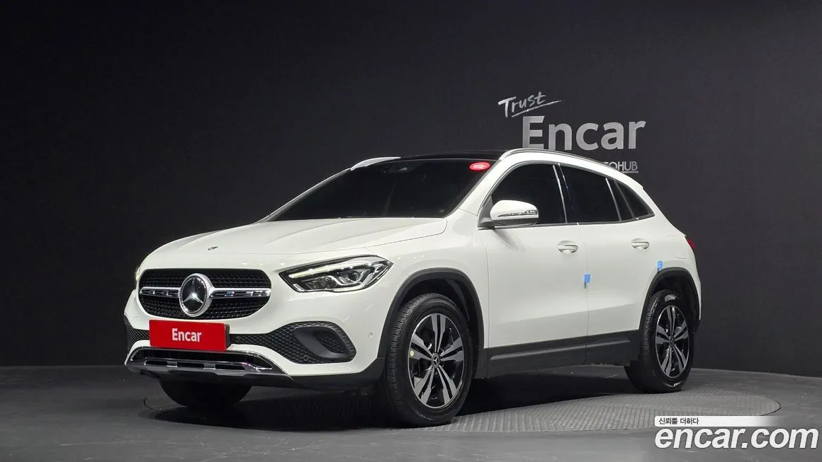 Mercedes-Benz GLA-Class — фото 1