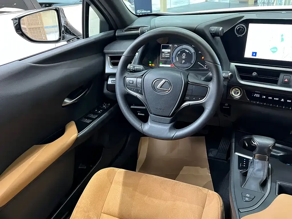 Lexus UX — фото 5
