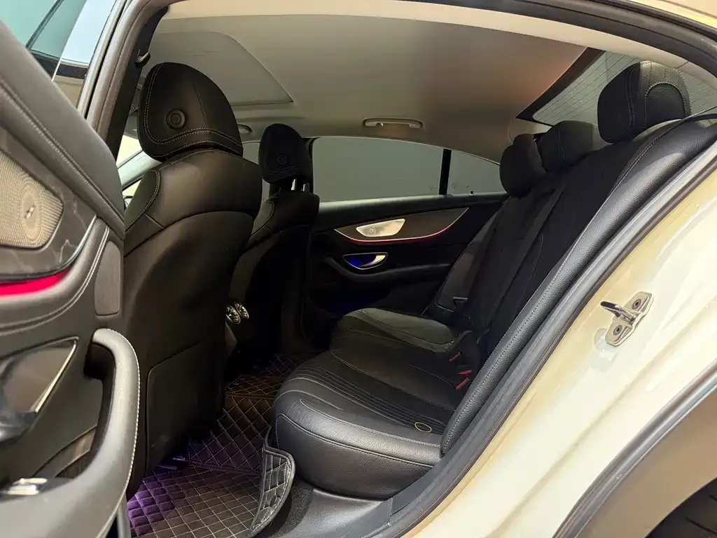 Mercedes-Benz CLS — фото 5