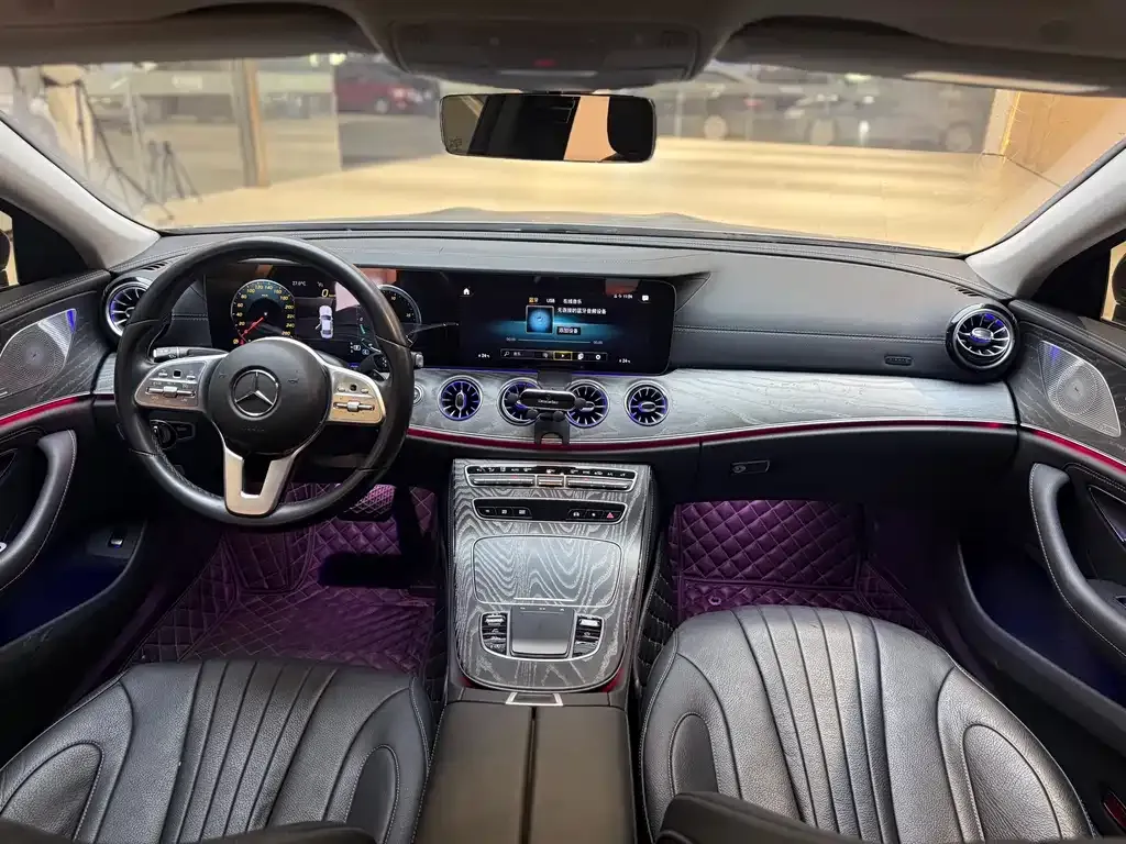 Mercedes-Benz CLS — фото 6