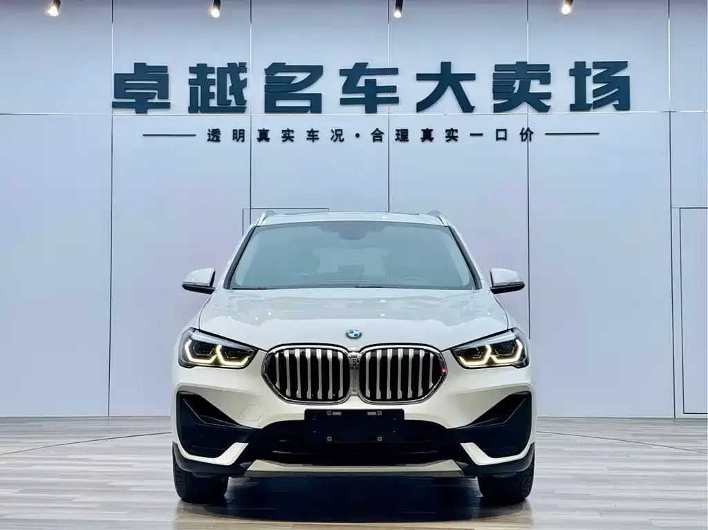 BMW X1 — фото 2