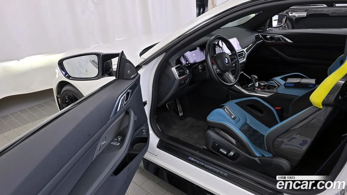 BMW M4 — фото 10