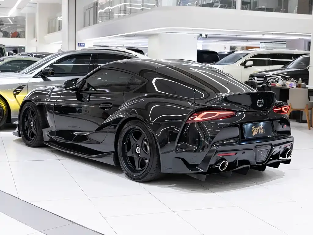 Toyota Supra — фото 5