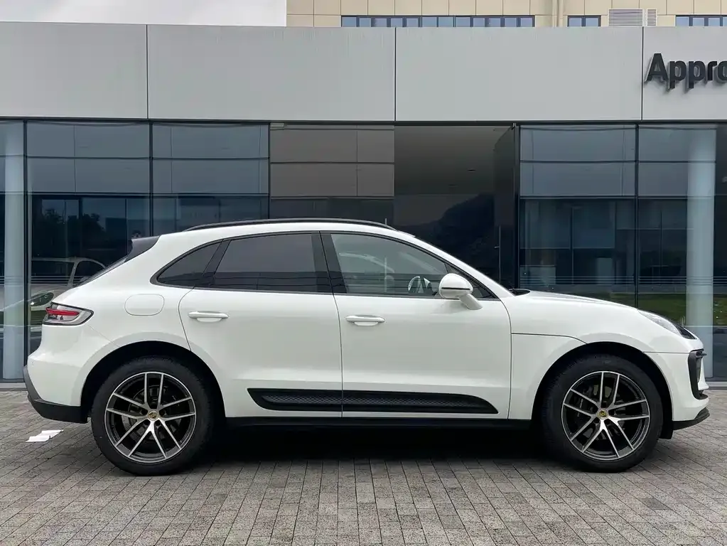 Porsche Macan — фото 4